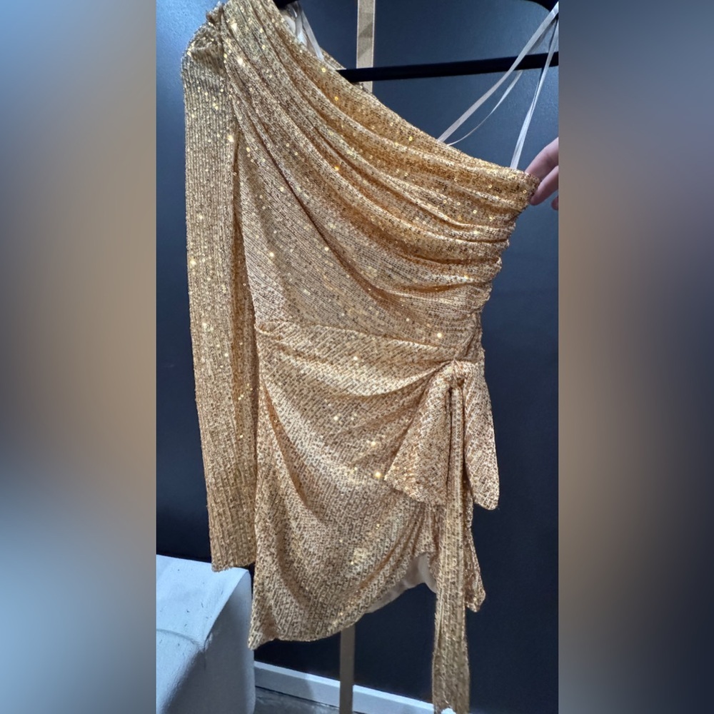 Mac Duggal Sequined One Shoulder Draped Side Bow Mini Dress gold - Picture 4 of 6